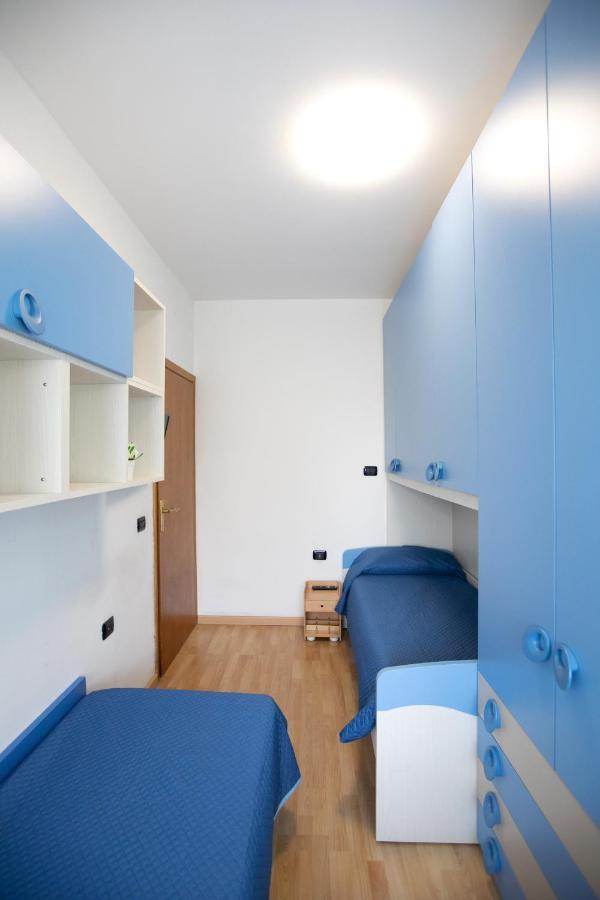 Mirea'S Rooms Асколи Пичено Екстериор снимка