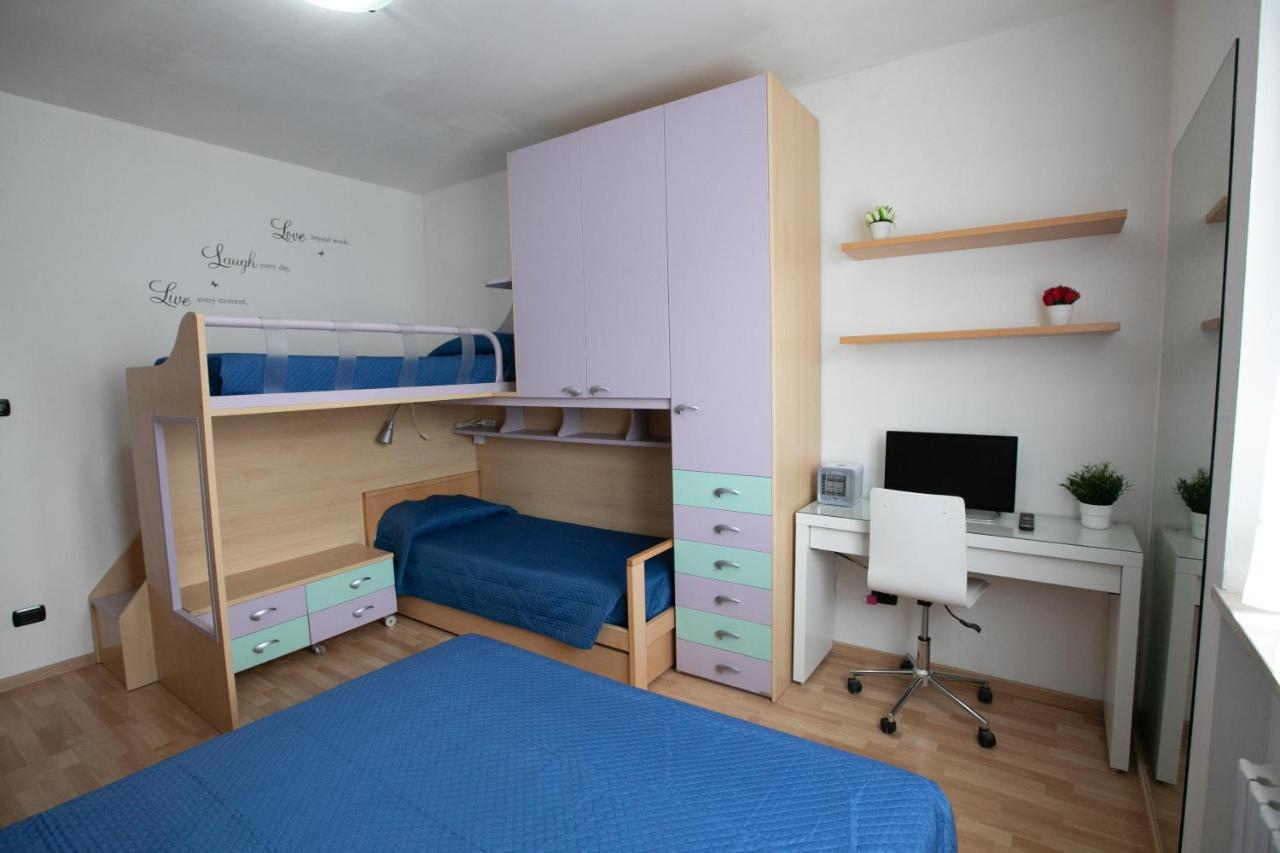 Mirea'S Rooms Асколи Пичено Екстериор снимка